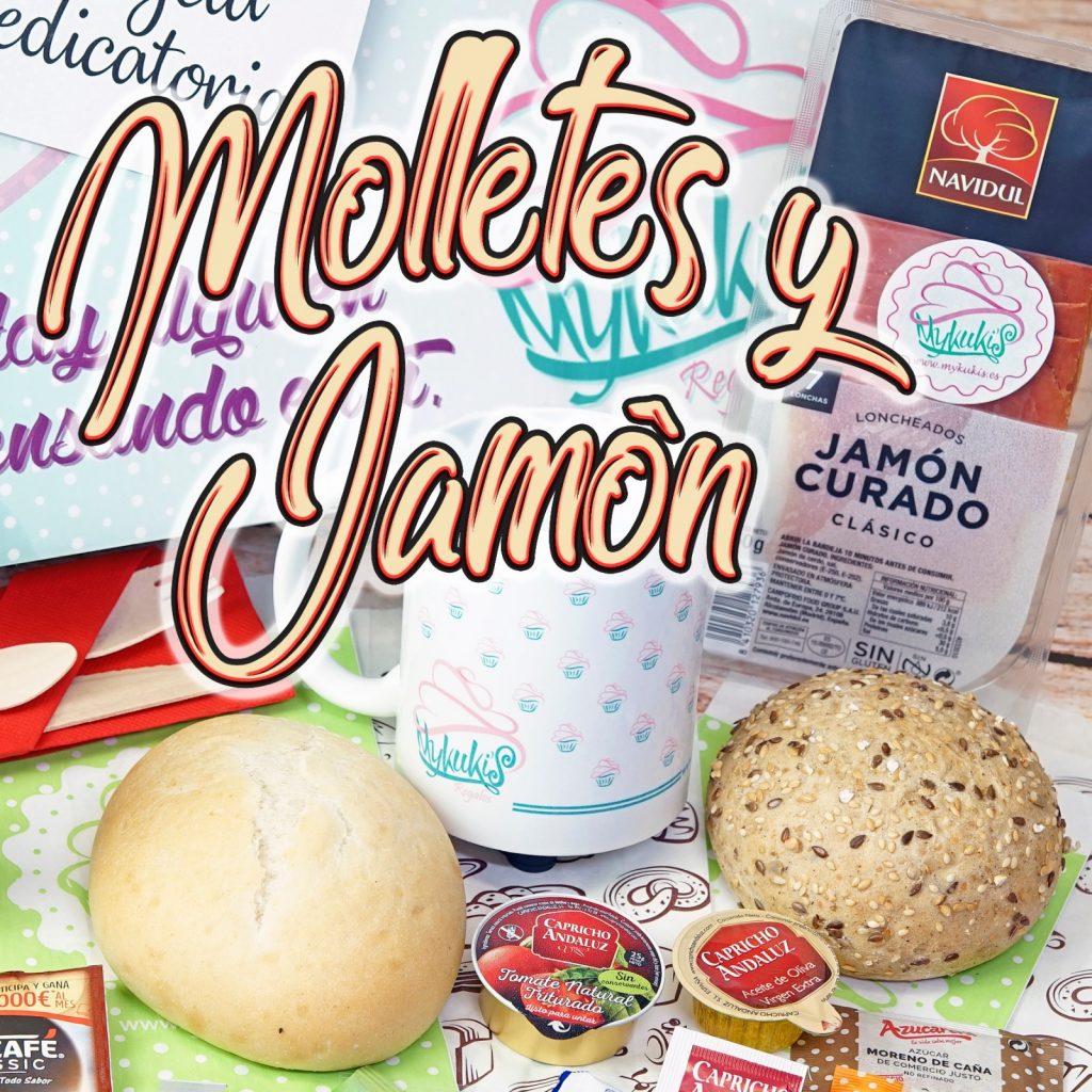 Desayuno con molletes y jamón